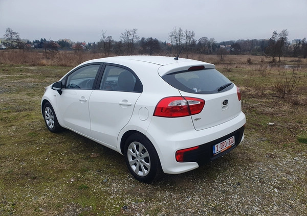 Kia Rio cena 30000 przebieg: 82000, rok produkcji 2015 z Sławno małe 154